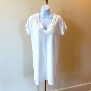 Perfect White Tee dress size Large